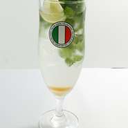 たっぷりミントをお好みで潰してどうぞ！