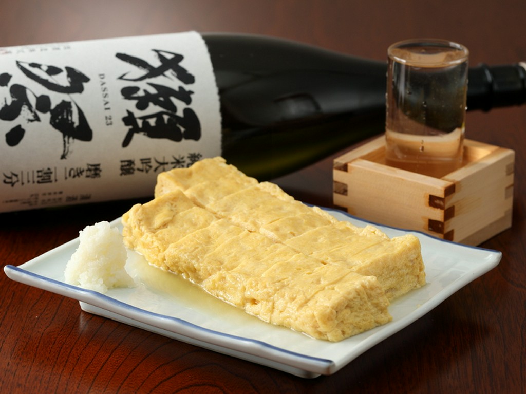 くつろぎながら落ち着いてお酒と料理を楽しんで！