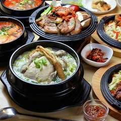 『参鶏湯』をはじめとする、韓国本場の味わい