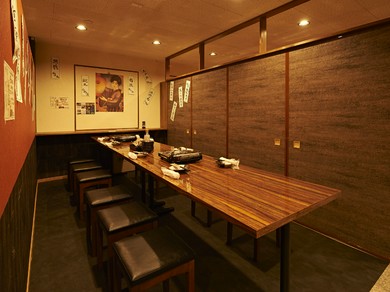 4名〜団体まで対応可能な個室スペースを完備