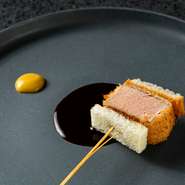 現地に行って実際に味わって買い付ける銘酒が味わえます