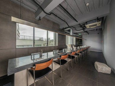 喧騒から離れて、しっとりとした大人の時間を満喫