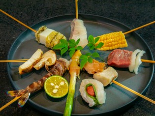 厳選して仕入れた食材でつくる『串揚げ』