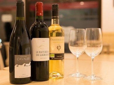 ボトル2500円やオーガニックなど、おいしいワインが低価格