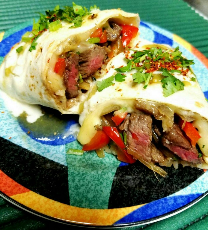 本場メキシコの美味しさをトルティーヤに詰め込んだ『ビーフのブリトー』