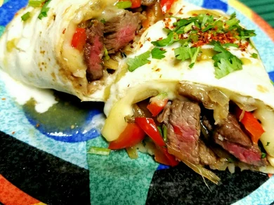 本場メキシコの美味しさをトルティーヤに詰め込んだ『ビーフのブリトー』