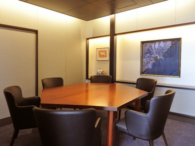 ご接待に最適のテーブル席個室