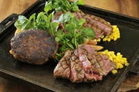 2名様から3名様でどうぞ『ステーキ盛り合わせ』