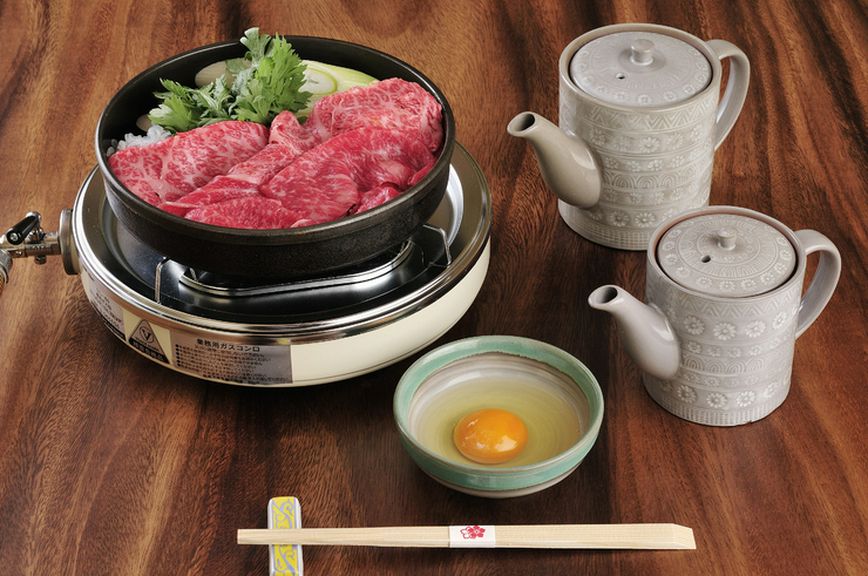 122年間受け継いだ秘伝の割り下