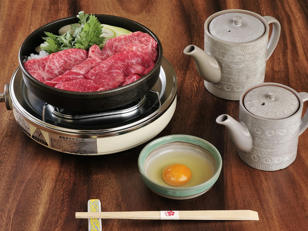 122年間受け継いだ秘伝の割り下