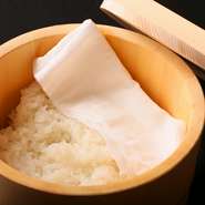 厳選米を使い、オリジナルの塩梅で完成する「シャリ」