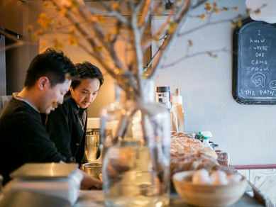 料理技術の高さに加えて、店内に溢れるセンスの良さ