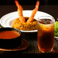 紅茶研究家のアドバイスで生まれた、アイスティーのサービス