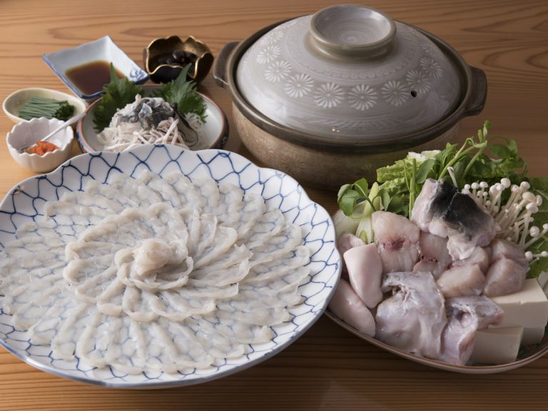 腕の見せ所は食材選びから。こだわりの料理をご堪能あれ