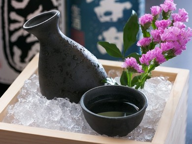 日本酒好きの人はもちろん女性も楽しめる品揃え