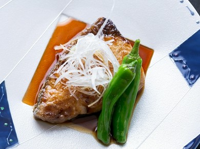 氷見や対馬の名産『ぶりの照り焼き』