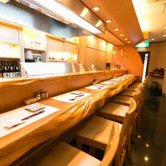 BGMにJazzが流れるお洒落な串揚げのお店