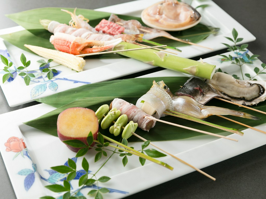 新鮮な食材を使った串揚げが自慢