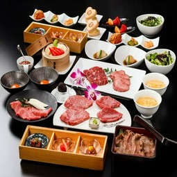 良いものをすこしずづお召し上がりいただける上質な赤身メインのコースです。