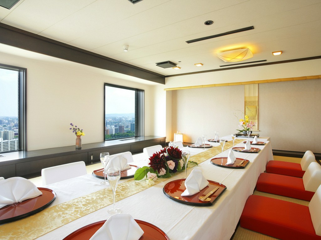 日本の伝統が息づく安らぎのある空間がハレの日を演出