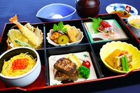北海道の旬を味わう特別コース料理です お好みに合わせてお献立を作らせていただきます
2日前の12時までに要予約
<サービス料込・税込>
※写真はイメージです。