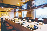 ※3日前までの要予約（お料理とお飲み物がついたシンプルプラン）
※個室をご希望のお客様はお申し付けください。　
※写真はイメージです。　サービス料込・税込
※2時間飲み放題ご希望の方はご相談ください。