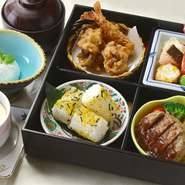 ＜サービス料込・税込＞※写真はイメージです
＜料理内容は季節により変更なる場合があります＞