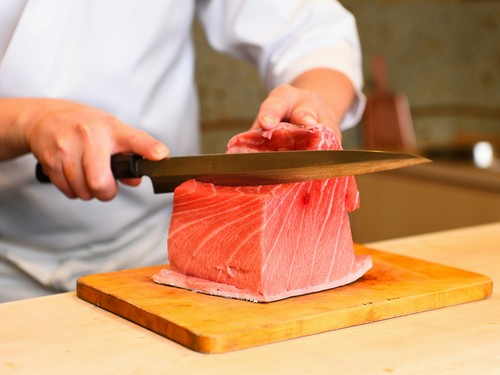 魚介類は毎日、築地での仕入れオンリー