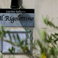 地下1階というロケーションもあり、ゆっくり食事を楽しみたいという方には最適なお店ではないでしょうか。デートや接待など、大切な食事の席にぜひご利用ください。
