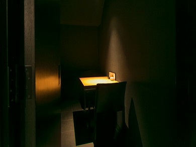 オシャレな密室のような個室はデートや会食に！