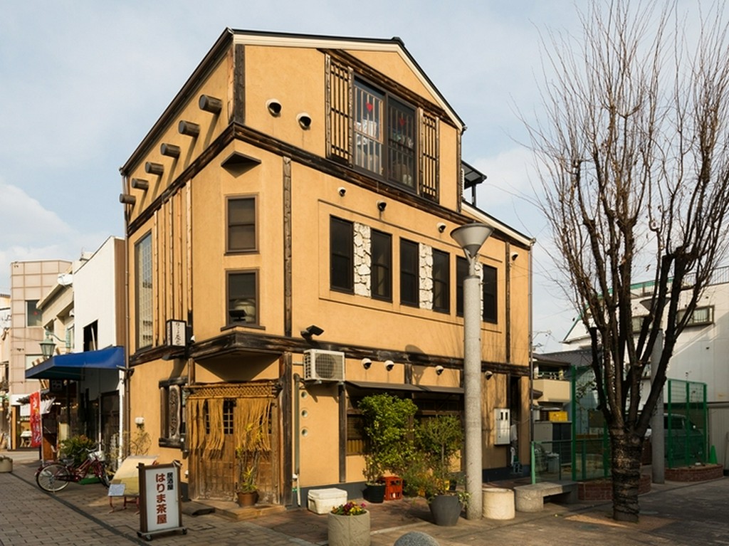 駅から近く、アクセスの良いお店。仕事帰りの一杯にもオススメ！