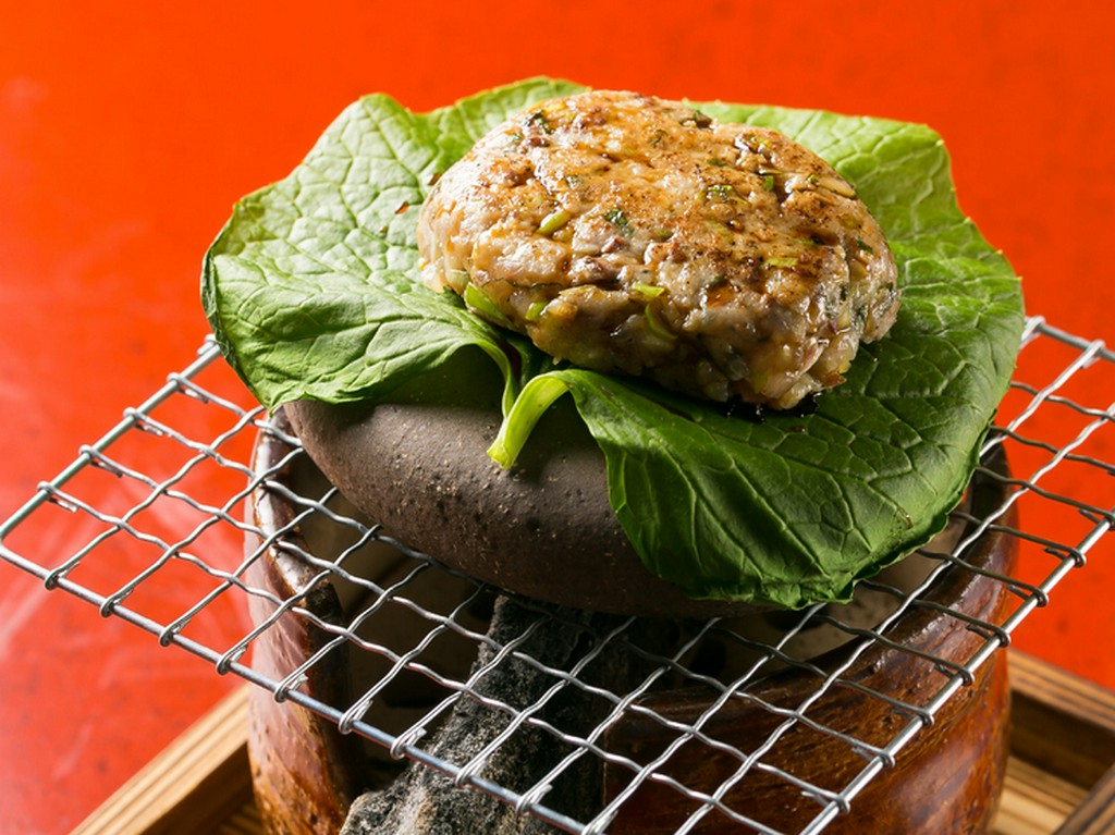 ふっくらジューシーな食感が楽しめる『石焼きなめろう』