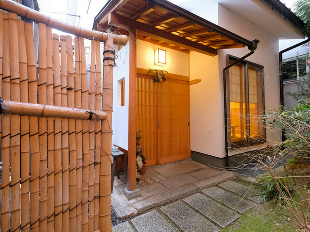 ゲストに満足してもらうため、昼・夜3組に限定