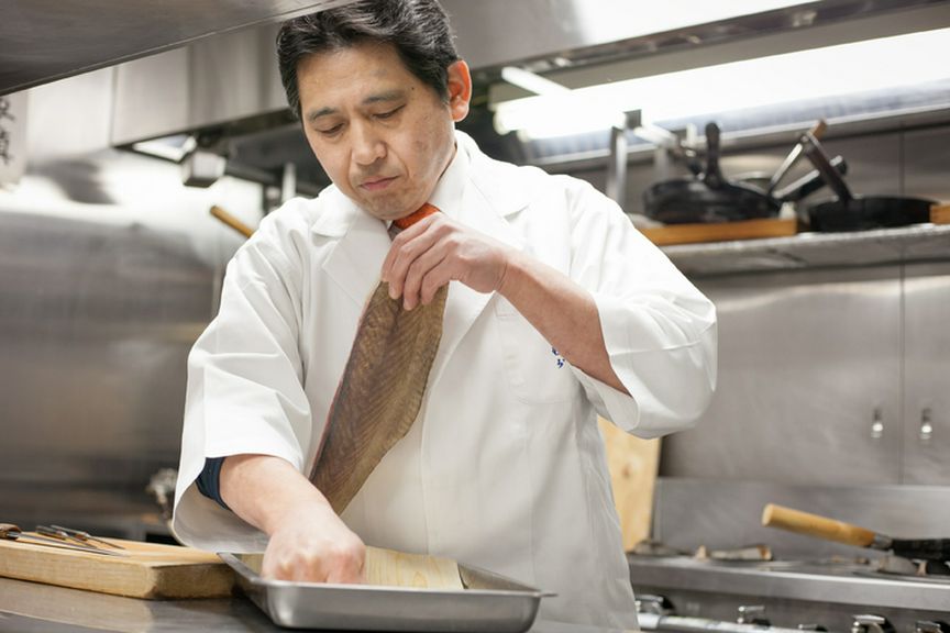 いただけるのは『おまかせ』のみ。日々のいいものを揃えて