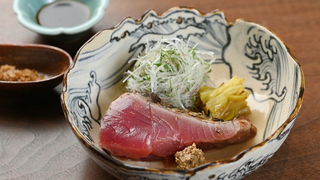 新鮮な鰹のおいしさを、さらに引き出す『鰹の藁焼』　