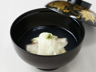 自家製の「京生ゆば」で仕立てた季節の椀物『甘鯛の高台寺蒸し』