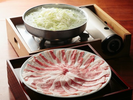 蕎麦つゆでさっぱりと『黒豚しゃぶしゃぶ』