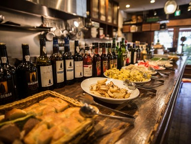 東京都で女子会におすすめのブッフェ 食べ放題プランがあるお店 女子会におすすめのお店 ヒトサラ 東京都で女子会におすすめのブッフェ 食べ放題プランがあるお店 女子会におすすめのお店 ヒトサラ