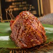 入荷数が限られている為
ご予約時にスタッフまでお問い合わせください。