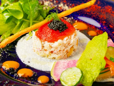 季節の魚介や野菜の旨味が織りなすハーモニーが絶品『本日のオードヴル』