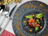 アミューズ・ブーシェ
オードヴル
ポワソン
ヴィアンド(お肉料理3種類より1品選択)
デザート
ミニャルディーズ
カフェ・ティー
~写真はイメージです~