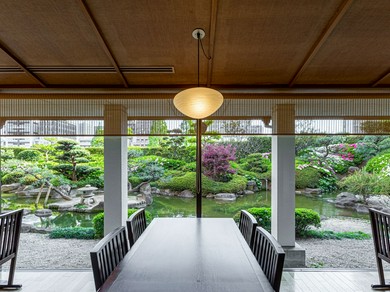 寛ぎに満ちた空間が日常の喧騒を忘れさせてくれる