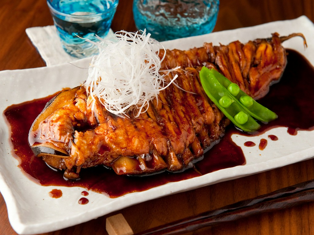 気仙沼で親しまれる郷土料理『カジキマグロのハーモニカ煮付』