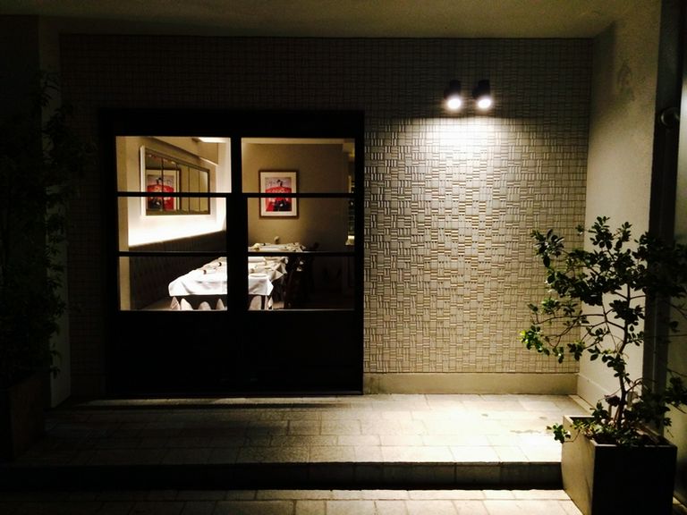 本物志向を追求した季節のフレンチは、大人のデートにぴったり