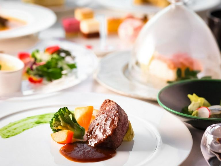 和とフレンチ、二人のシェフが織りなす滋味あふれる創作料理