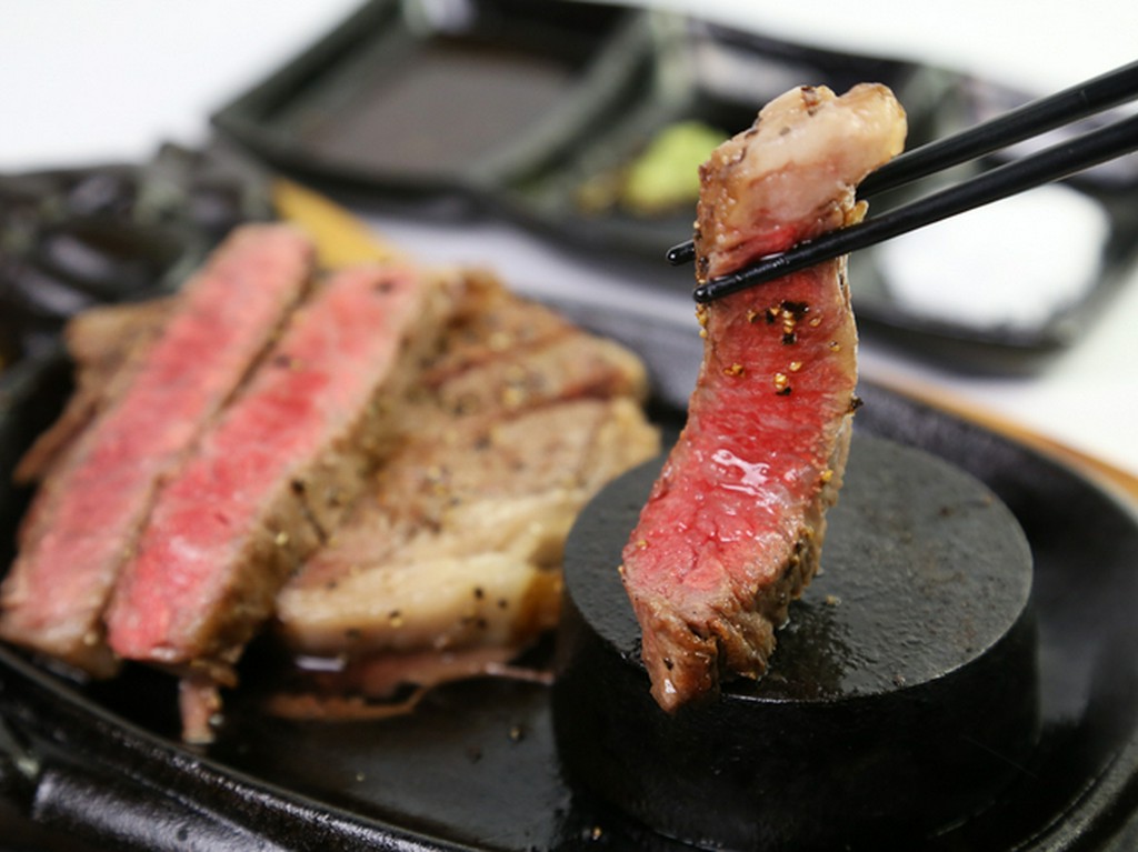 赤うし芯ロースステーキ