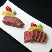 モモ、ロース、ヒレ約100gずつ