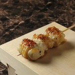 熊本のあか牛、馬焼き、天草大王のステーキを食べ比べできちゃう大人気のコース。