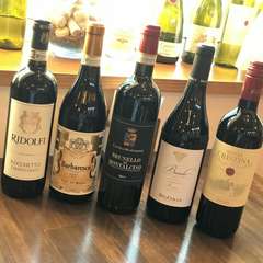 リーズナブルな価格で料理に合ったワインを堪能できる