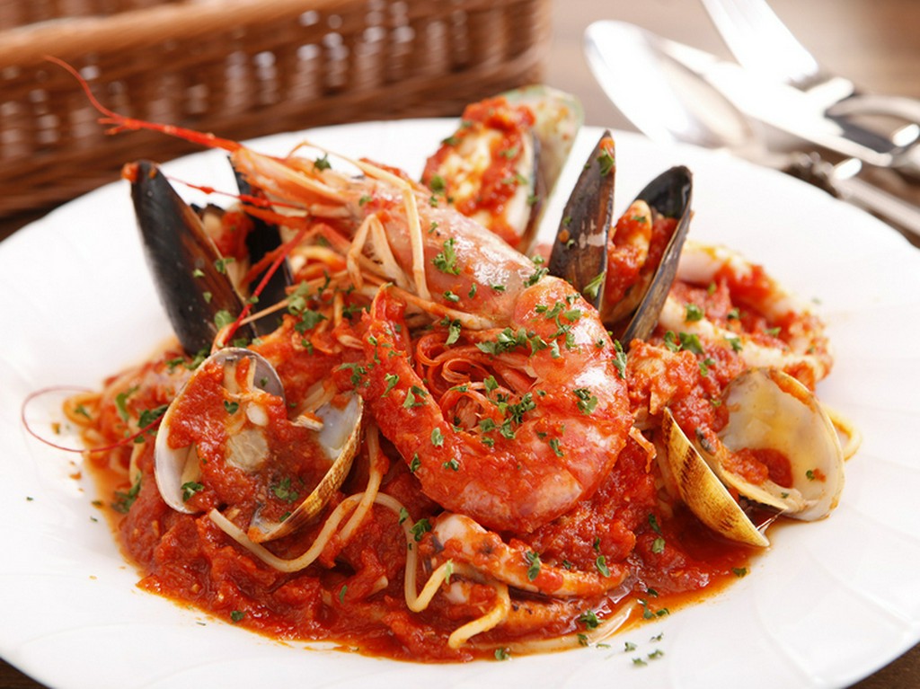 海の幸いっぱいのペスカトーレ　ロッソ